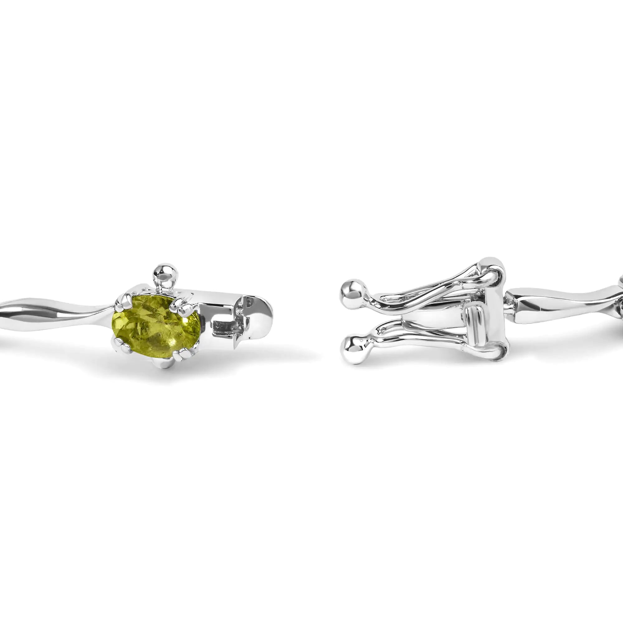 .925 Sterling Silver 5 1/2 Cttw Oval Shaped Created Green Peridot Link Bracelet  - 7" Inches