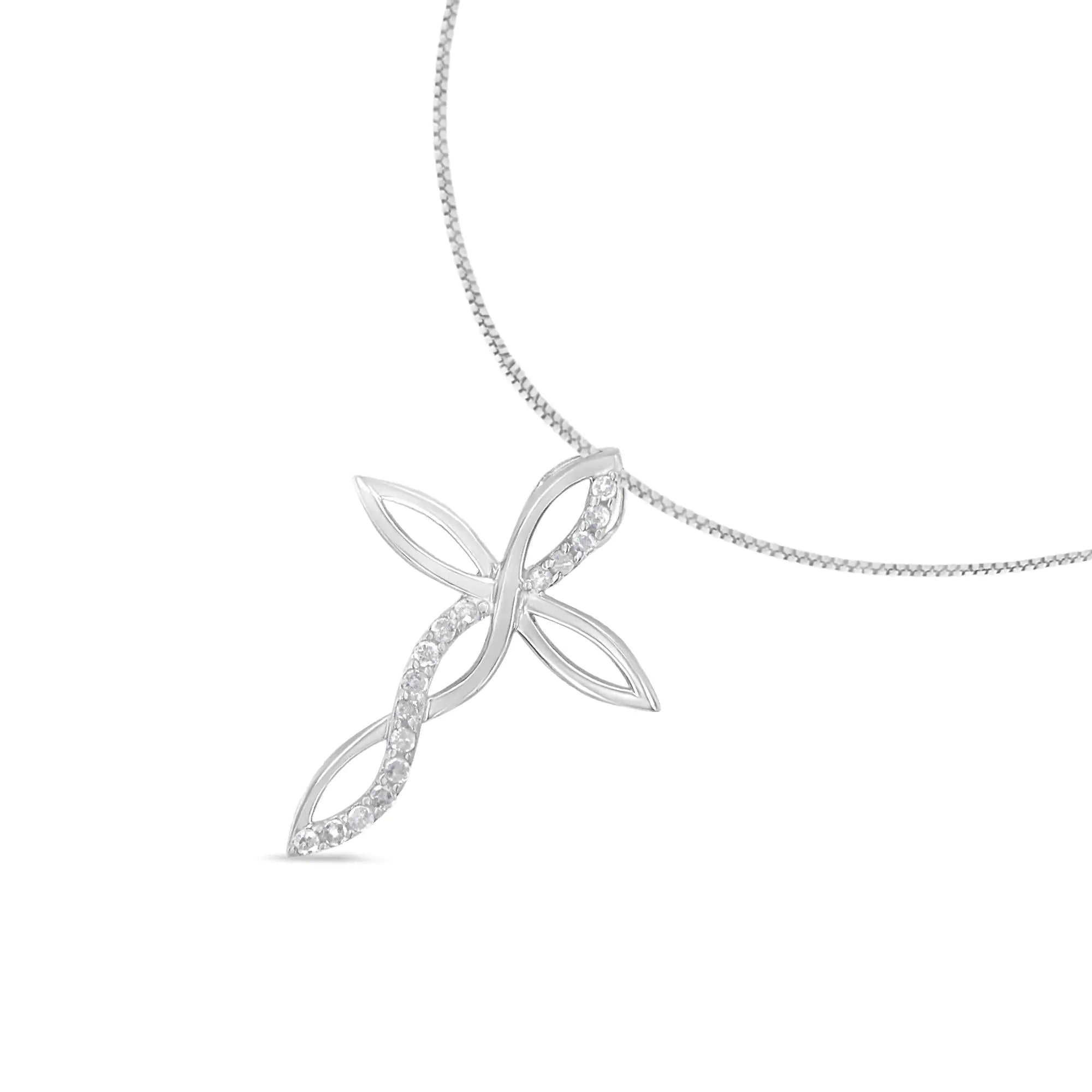 .925 Sterling Silver 1/4 cttw Diamond Cross Pendant Necklace (I-J, I3)